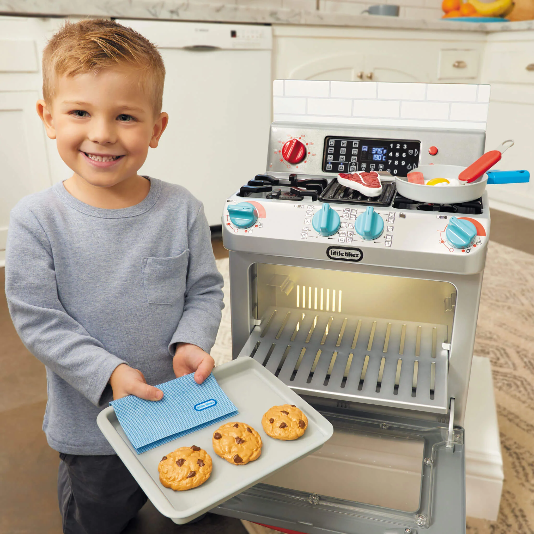 Little Tikes First Oven Toy - Image 4