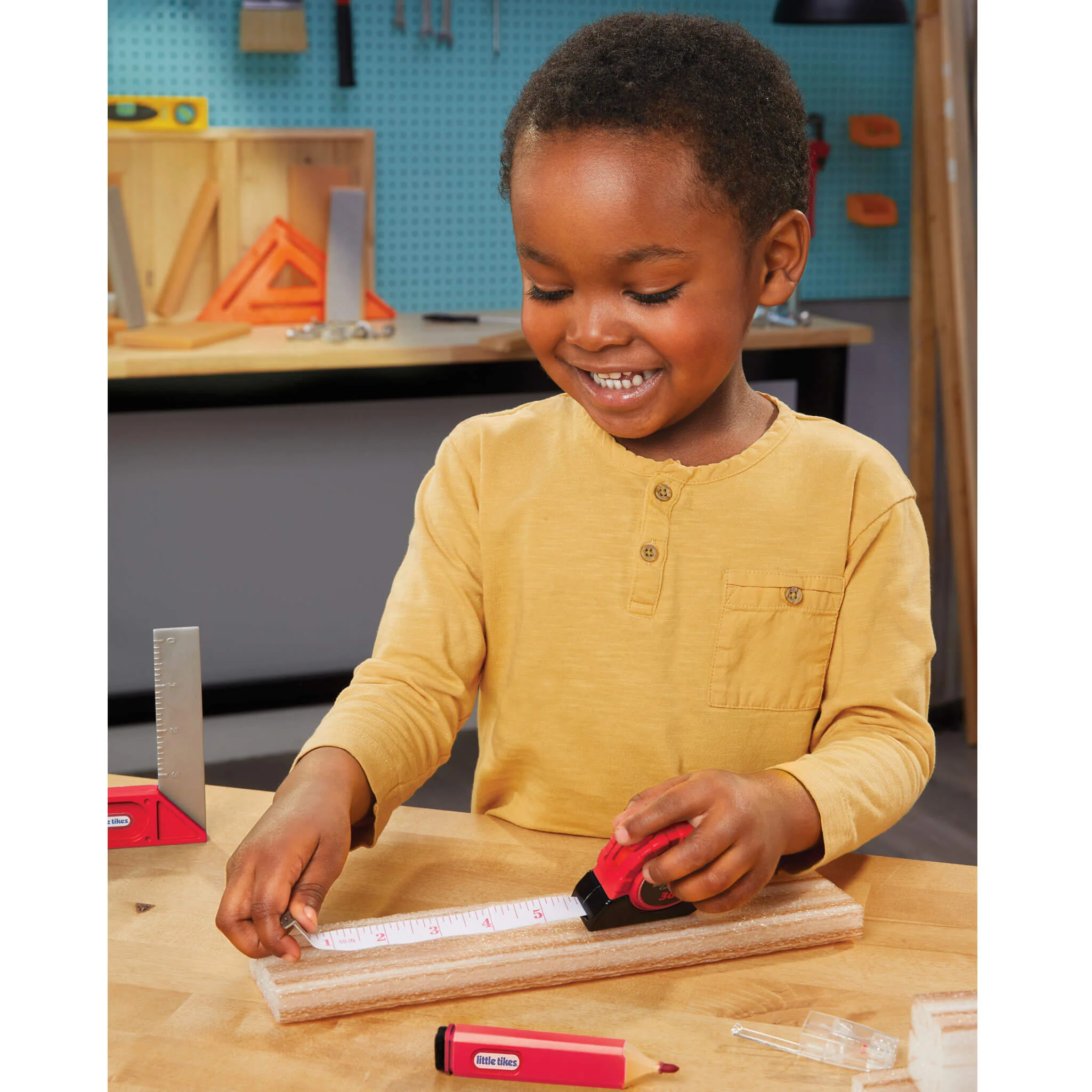 Little Tikes Creative Construction Measure and Cut Set Toy - Image 3