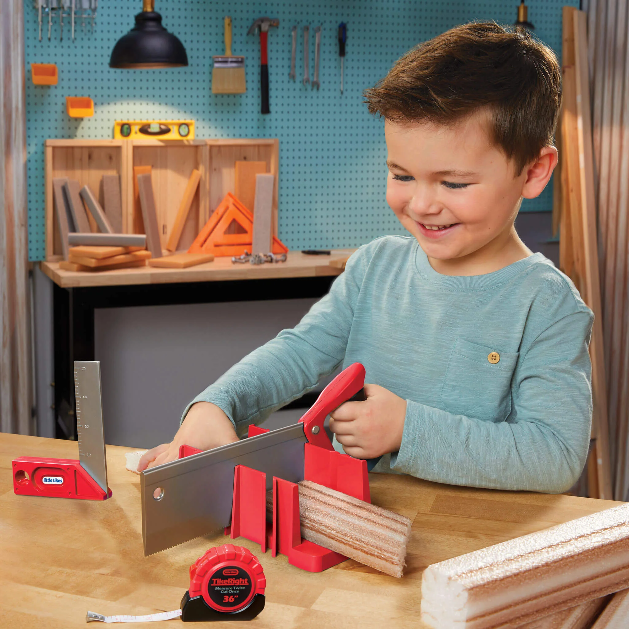 Little Tikes Creative Construction Measure and Cut Set Toy - Image 2